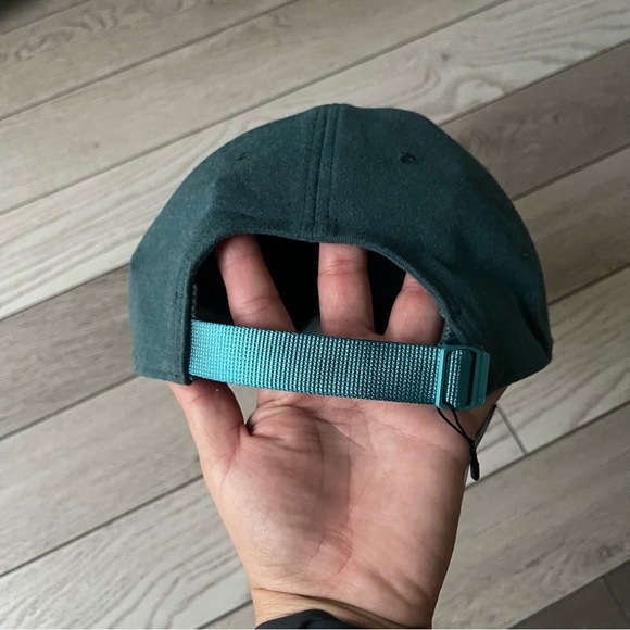 lululemon athletica Dark Green Hat - Picture 4 of 4
